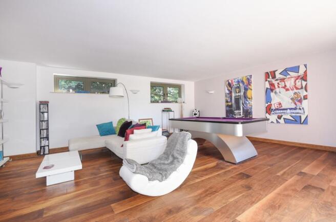 Family room 