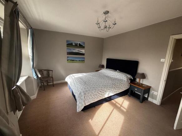 2 bed Terraced for sale Image 10