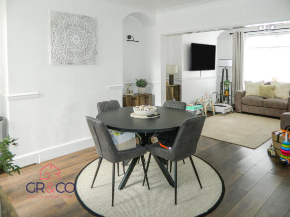 Lounge / Diner