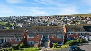 11, Ifield Close, Brighton BN2 8DL