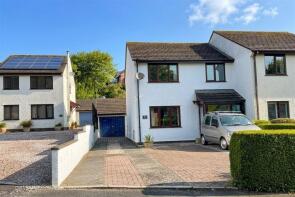 42, Kingsway Park, Kingsbridge TQ7 1HJ