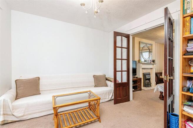 4 bed Detached for sale Image 12