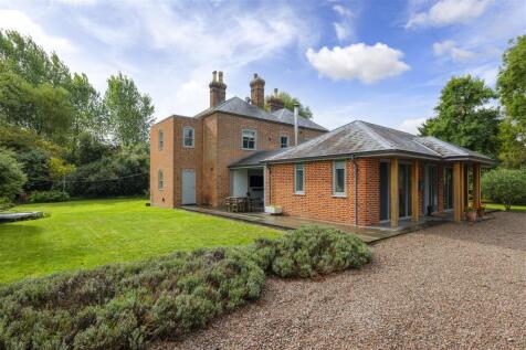 The Mill House & The Mill House Lodge, Nargate Street, Littlebourne