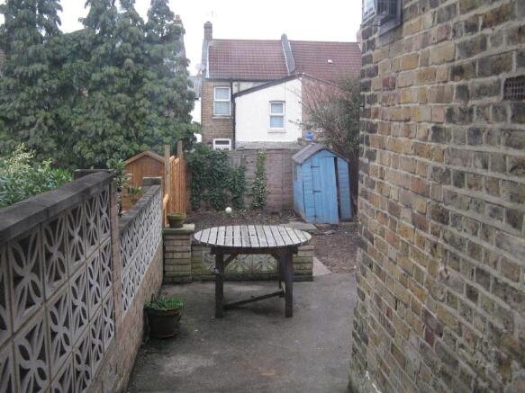 Photo 3