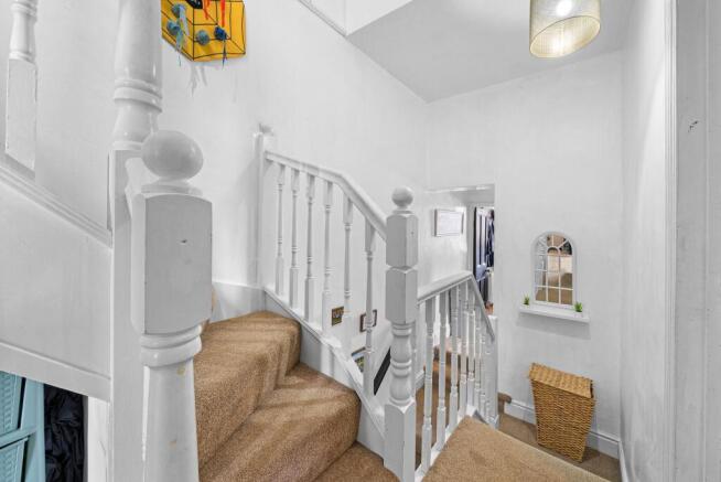 4 bed Terraced for sale Image 7