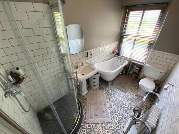 3 bed Semi-Detached for sale Image 12