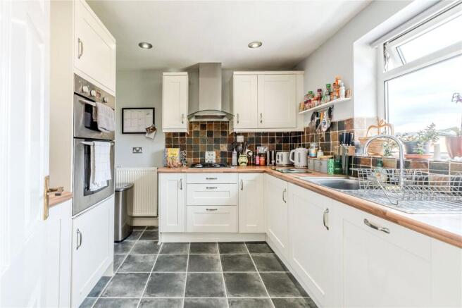 3 bed Semi-Detached for sale Image 5