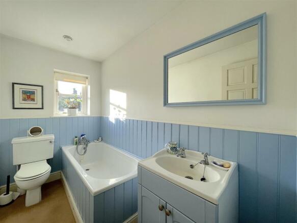 Bathroom .jpeg