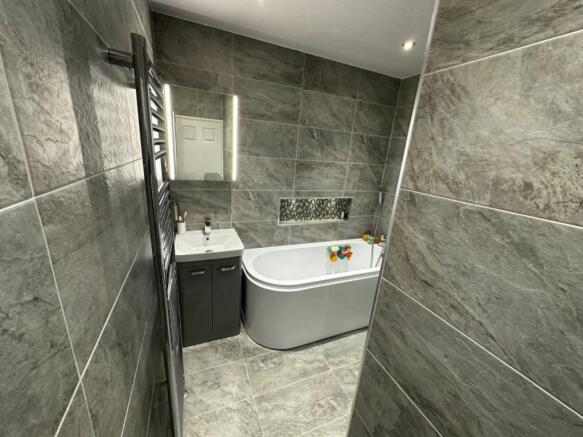 Photo 20