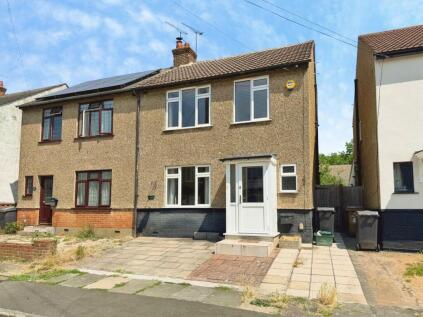 Coval Avenue, Chelmsford, CM1