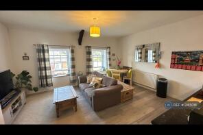 3 Hillside Cottage, High Street, Crediton EX17 3AE