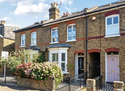 Heathfield North, Twickenham, TW2