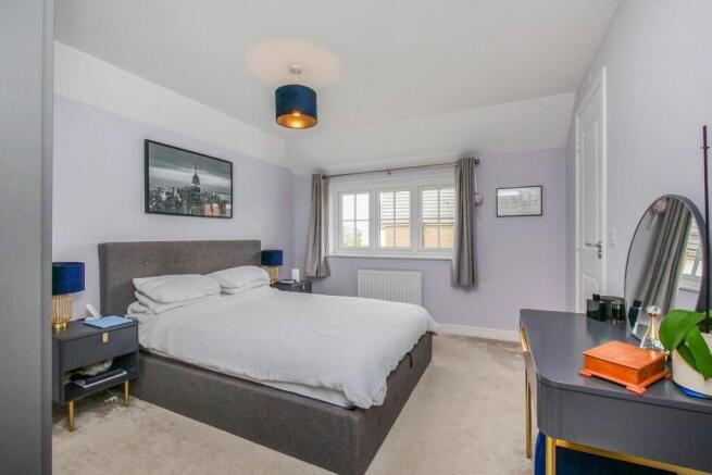 4 bed Detached for sale Image 10