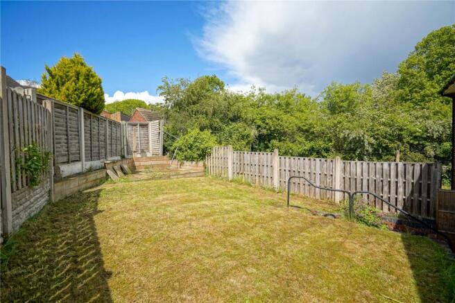Park View Avenue, Halfway, Sheffield, South Yorkshire, S20 photo 4