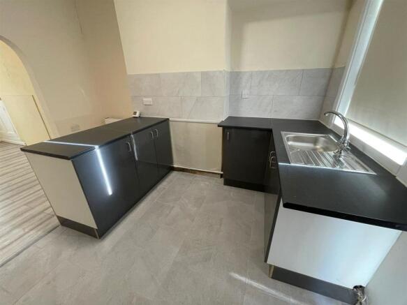 kitchen 1.jpeg