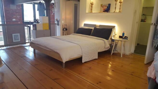 manin bedroom