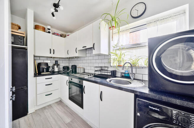 1423352-9-69a80cf...