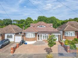 46, Dacre Gardens, Chigwell IG7 5HG