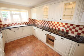 3, Nightingale Way, Clacton-on-sea CO15 4LJ