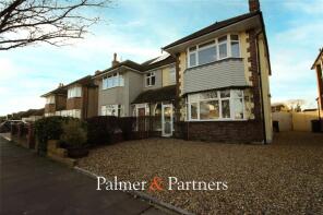 37, Turpins Avenue, Clacton-on-sea CO15 5HE
