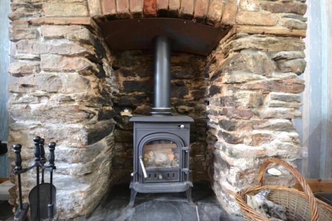 Lounge Fireplace