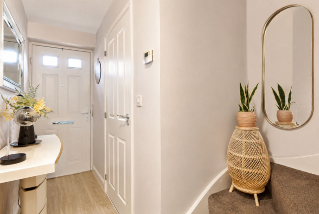 3 bed Semi-Detached for sale Image 6