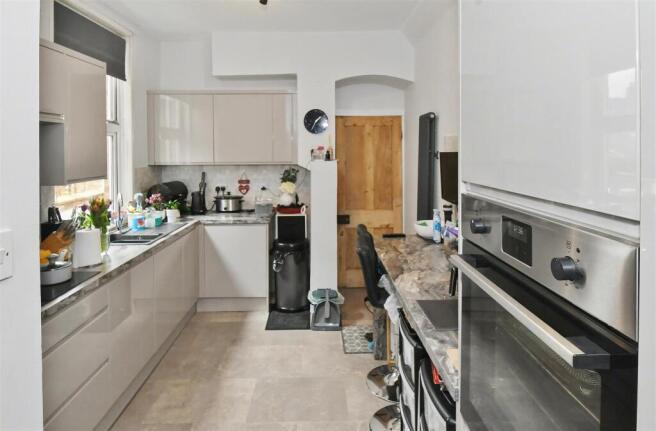 Brownlow Street, Leamington Spa photo 4