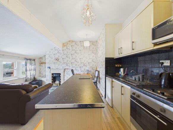 1 bed Flat for sale Image 6