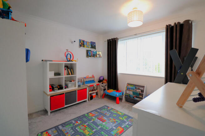 Photo 12