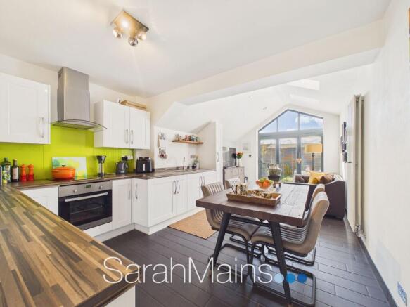 Kitchen/Diner and Family Area
