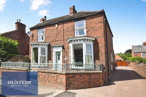 DOVER HOUSE - Old Road, Brampton, Chesterfield, S40 2QU