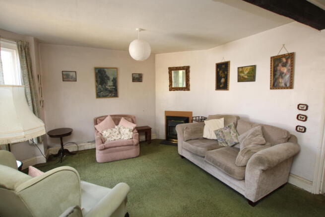 Walmer Cottage, Meadow Vale, Haslemere, Surrey photo 4