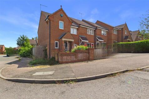 Primrose Way, Buckingham, Buckinghamshire, MK18