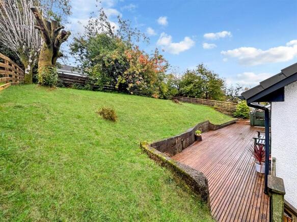 Photo 33