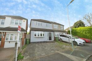 25, Berkeley Avenue, Romford RM5 3TA