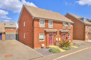 8, Grimsthorpe Avenue, Kettering NN15 5ZG