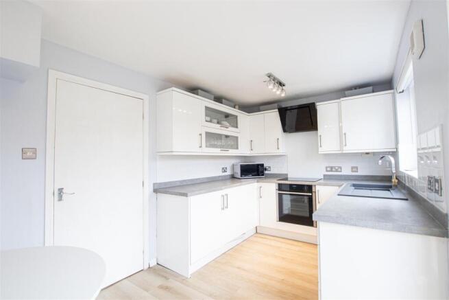 kitchen-2.jpg