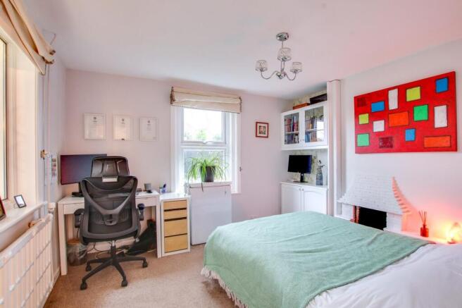 Photo 11