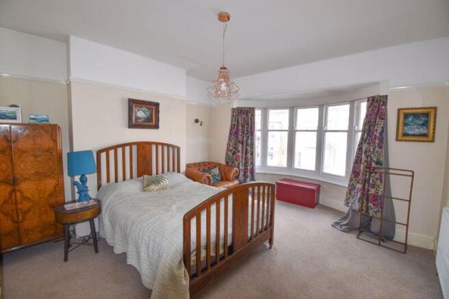 3 bed Detached for sale Image 8