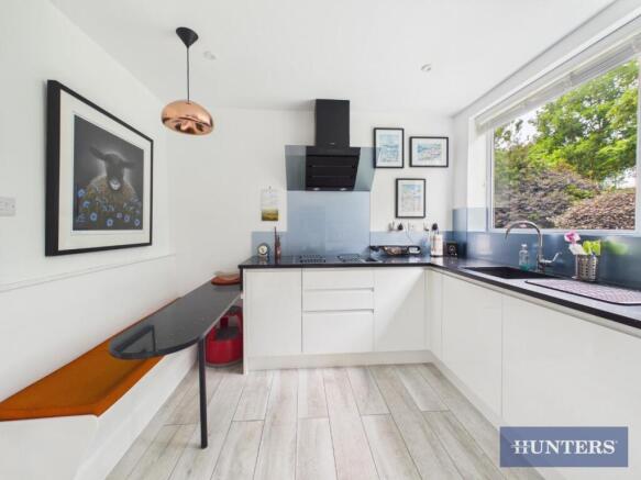 2 bed Apartment for sale Image 7