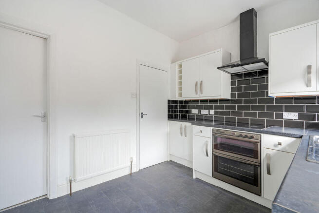 2 bed Terraced for sale Image 6