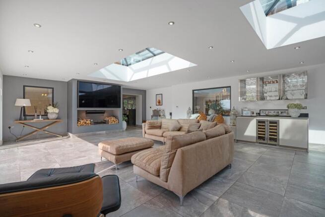 Kitchen/Living space