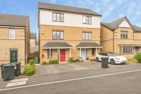 Mallard Court, Crosland Moor, Huddersfield