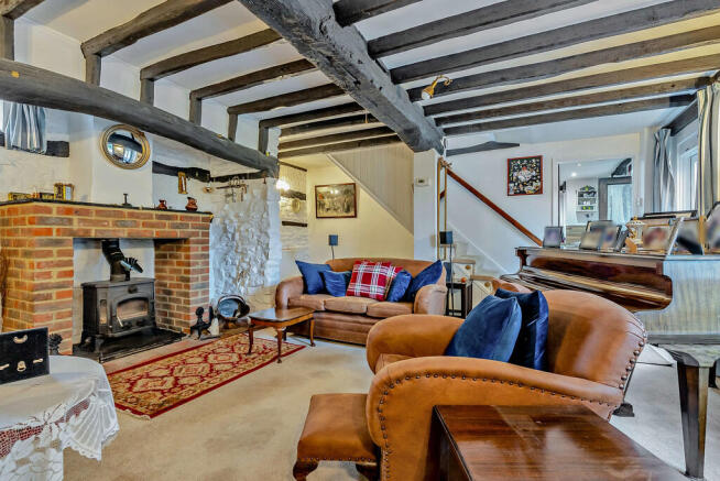 8660602-interior0...