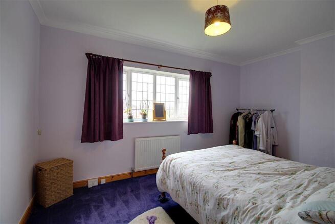 Bedroom 2 (Double)