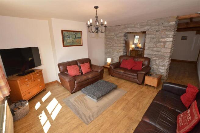 3 bed Cottage for sale Image 3