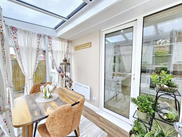 2 bed Semi-Detached Bungalow for sale Image 8