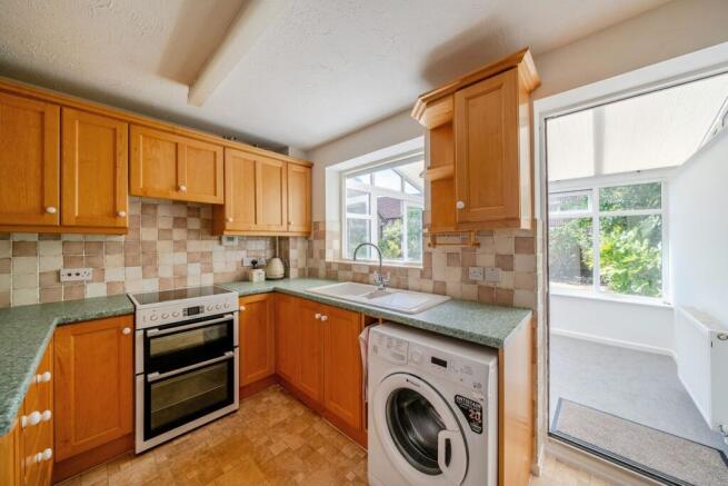 Finch Close, Shepton Mallet, BA4 photo 4