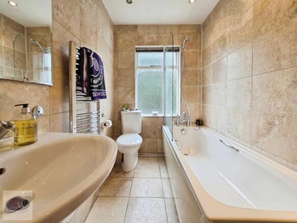 2 bed Terraced for sale Image 12