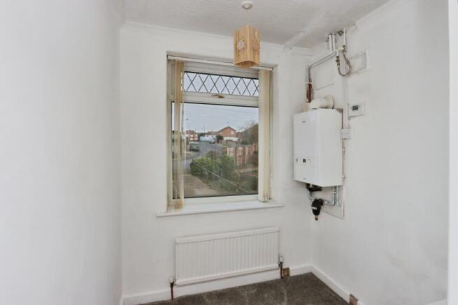 3 bed Semi-Detached for sale Image 10